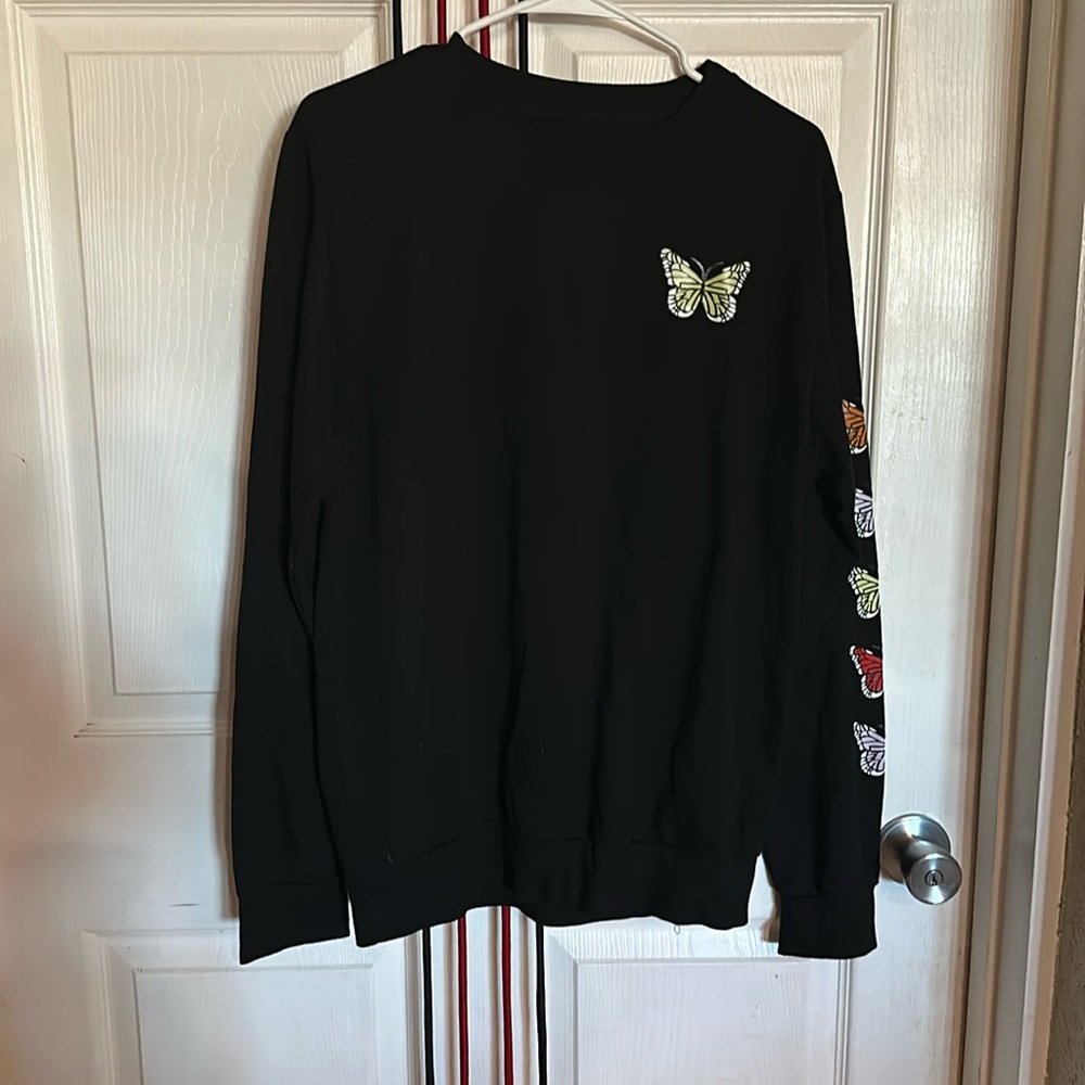 SHEIN long sleeve butterfly shirt size L